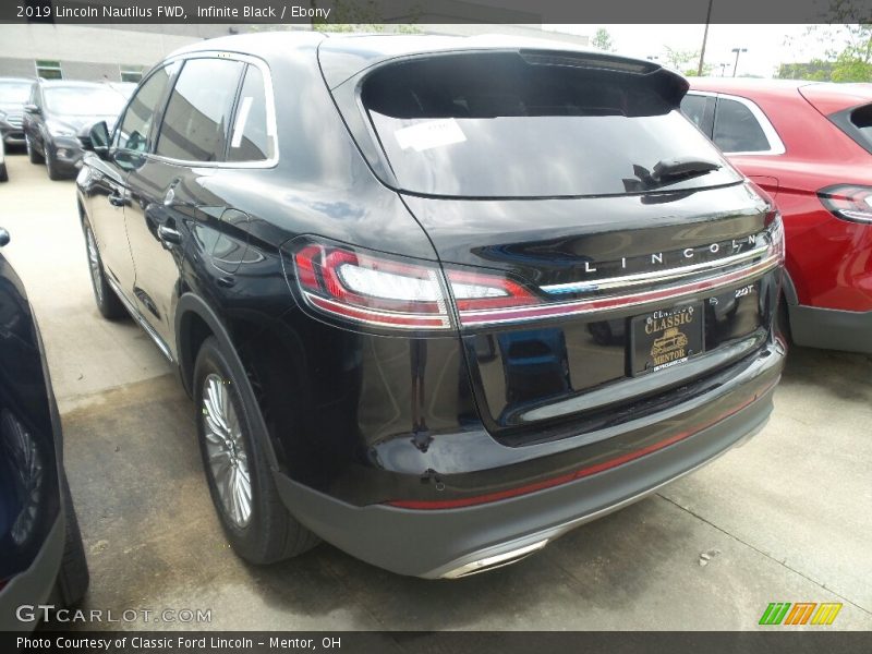 Infinite Black / Ebony 2019 Lincoln Nautilus FWD