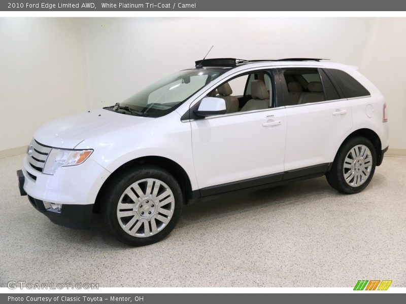 White Platinum Tri-Coat / Camel 2010 Ford Edge Limited AWD