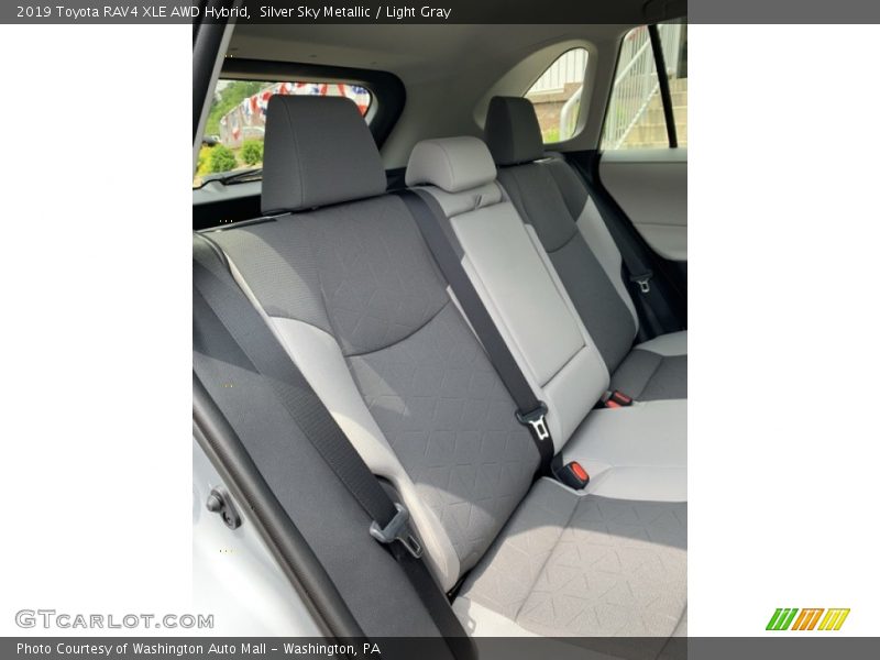 Silver Sky Metallic / Light Gray 2019 Toyota RAV4 XLE AWD Hybrid