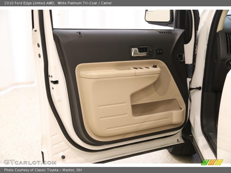White Platinum Tri-Coat / Camel 2010 Ford Edge Limited AWD