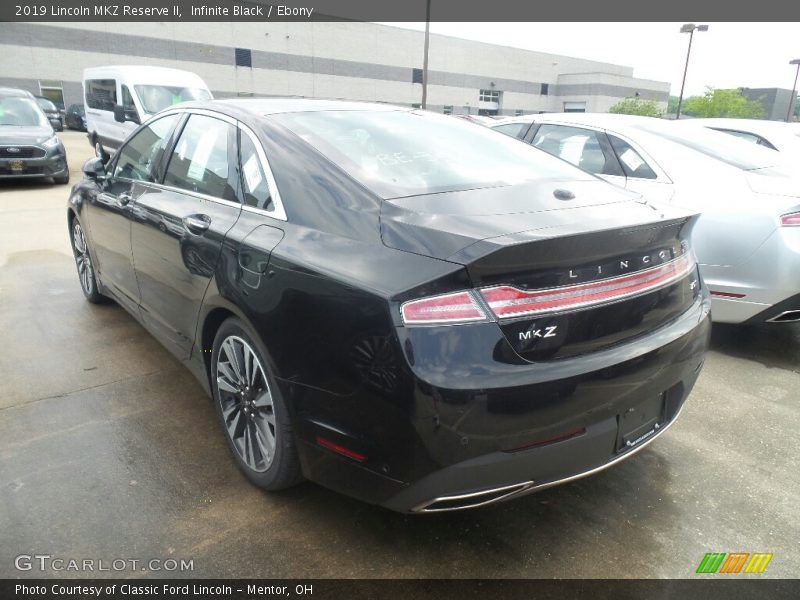 Infinite Black / Ebony 2019 Lincoln MKZ Reserve II
