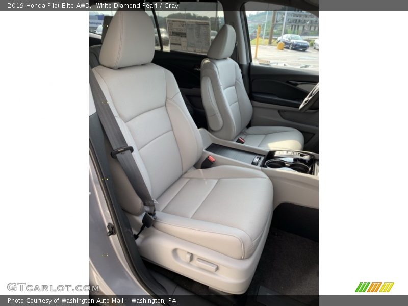 White Diamond Pearl / Gray 2019 Honda Pilot Elite AWD