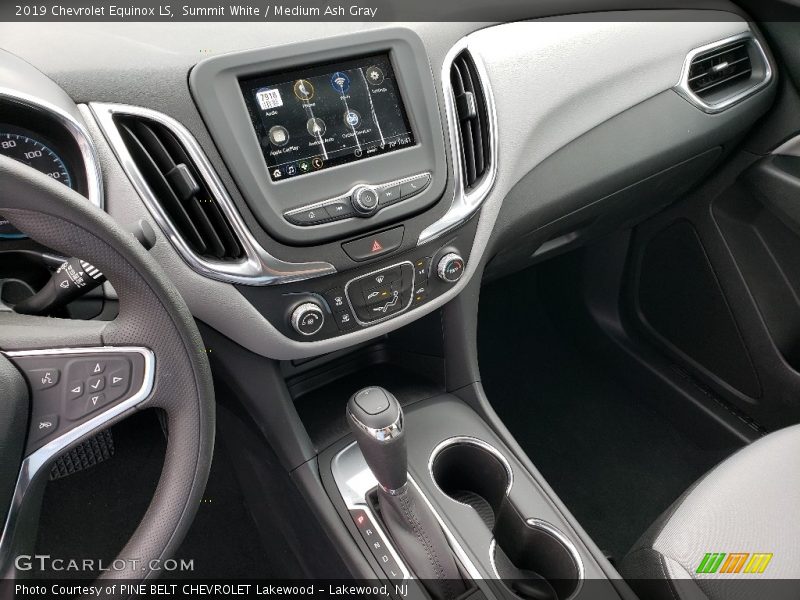 Summit White / Medium Ash Gray 2019 Chevrolet Equinox LS