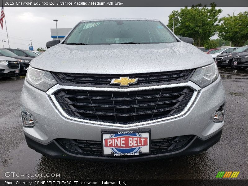 Silver Ice Metallic / Medium Ash Gray 2019 Chevrolet Equinox LS