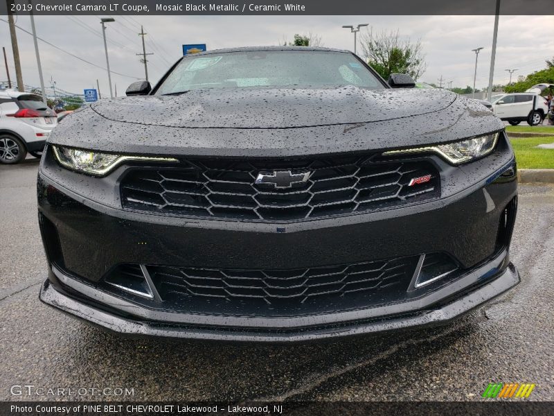 Mosaic Black Metallic / Ceramic White 2019 Chevrolet Camaro LT Coupe