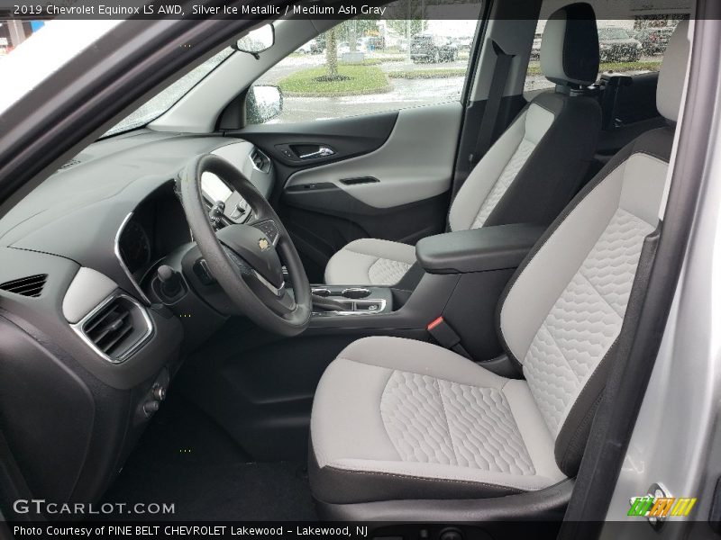 Silver Ice Metallic / Medium Ash Gray 2019 Chevrolet Equinox LS AWD