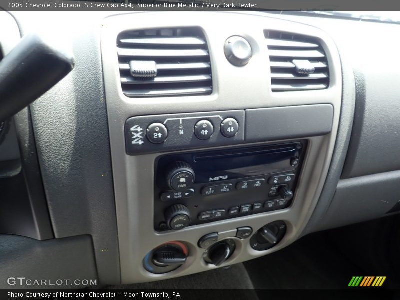 Superior Blue Metallic / Very Dark Pewter 2005 Chevrolet Colorado LS Crew Cab 4x4