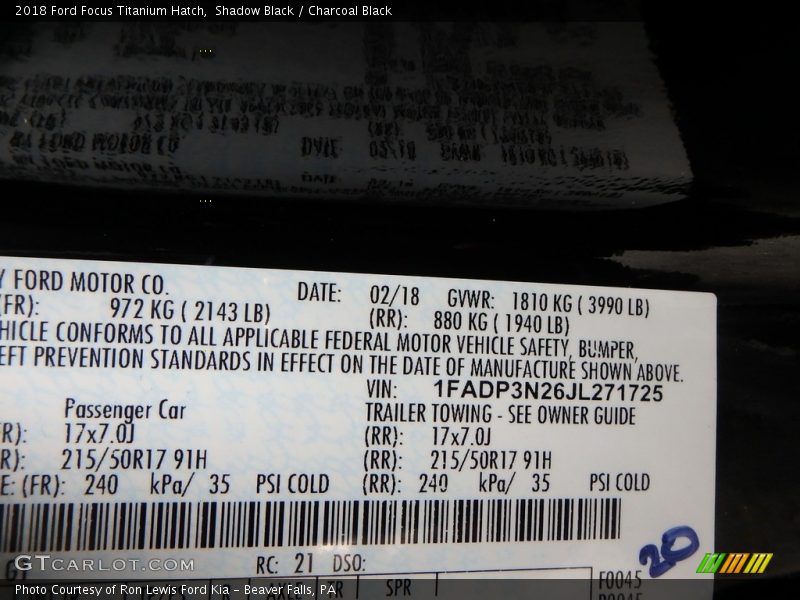 Shadow Black / Charcoal Black 2018 Ford Focus Titanium Hatch