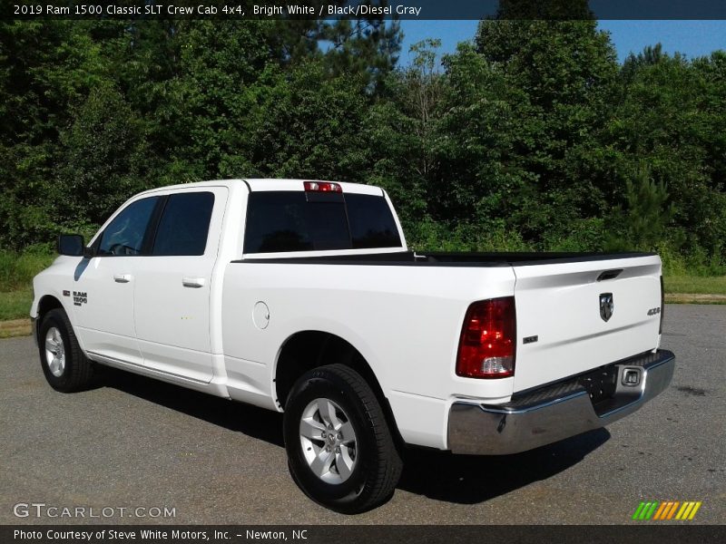 Bright White / Black/Diesel Gray 2019 Ram 1500 Classic SLT Crew Cab 4x4