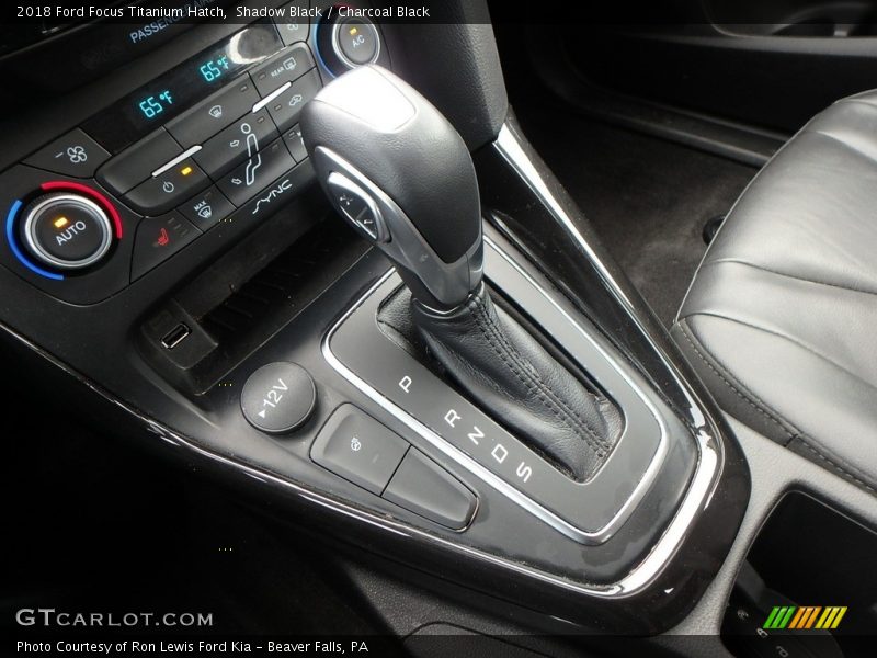  2018 Focus Titanium Hatch 6 Speed Automatic Shifter