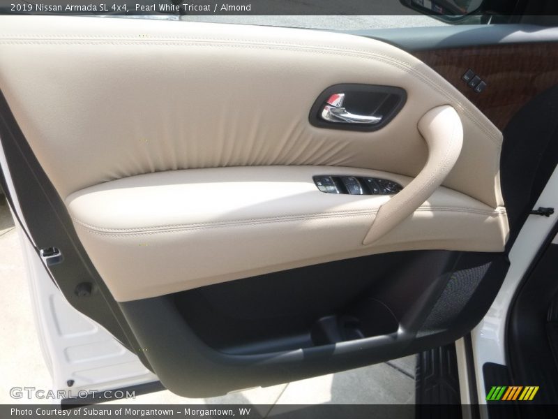 Pearl White Tricoat / Almond 2019 Nissan Armada SL 4x4