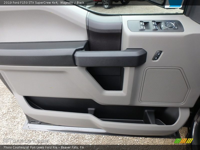 Magnetic / Black 2019 Ford F150 STX SuperCrew 4x4