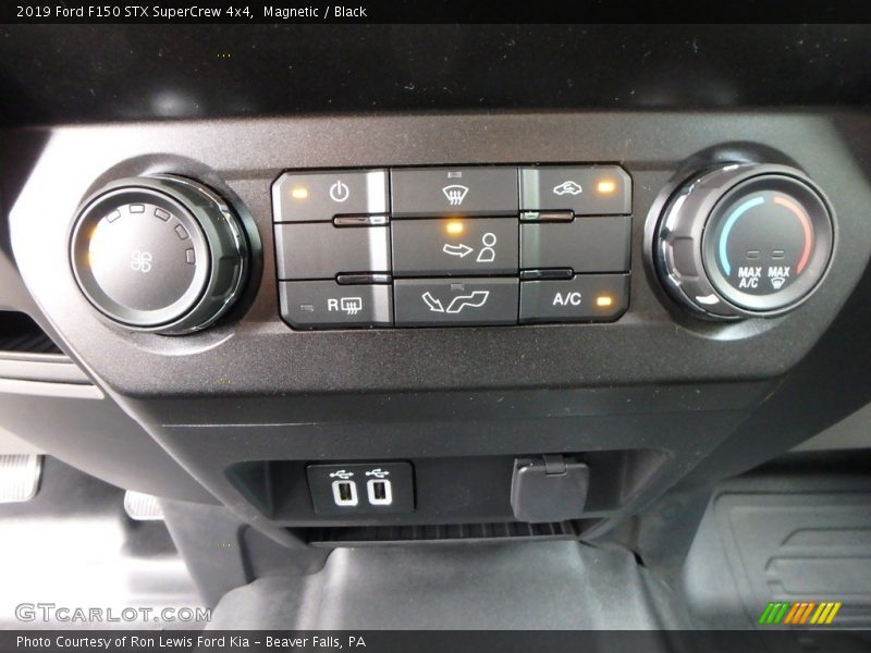 Magnetic / Black 2019 Ford F150 STX SuperCrew 4x4