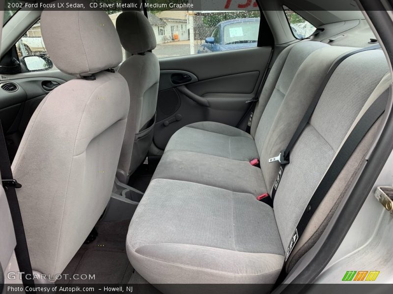 CD Silver Metallic / Medium Graphite 2002 Ford Focus LX Sedan