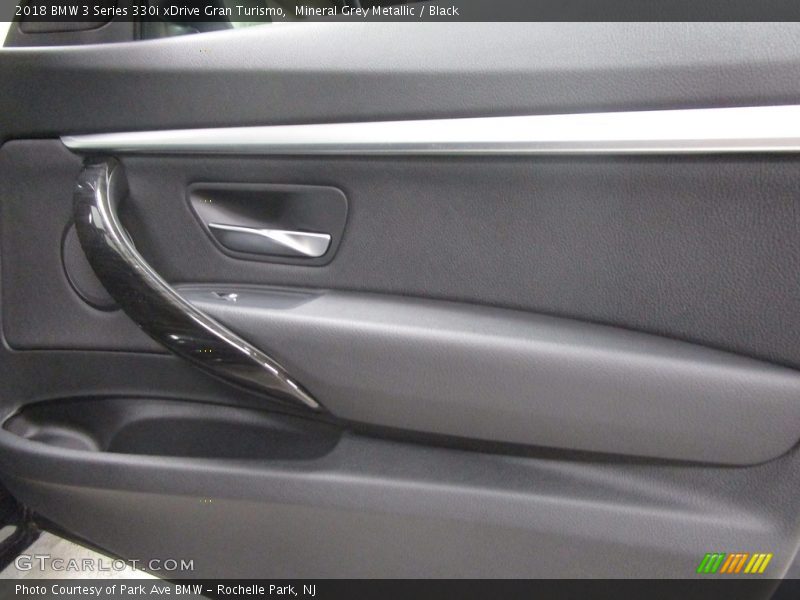 Mineral Grey Metallic / Black 2018 BMW 3 Series 330i xDrive Gran Turismo