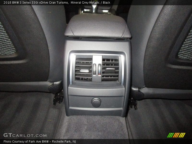Mineral Grey Metallic / Black 2018 BMW 3 Series 330i xDrive Gran Turismo