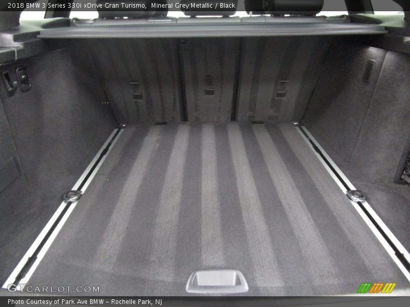 Mineral Grey Metallic / Black 2018 BMW 3 Series 330i xDrive Gran Turismo