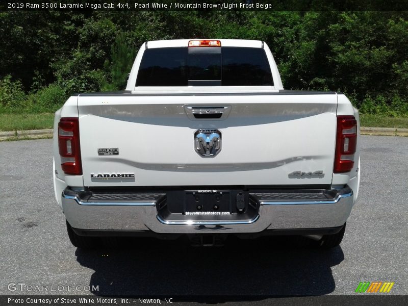 Pearl White / Mountain Brown/Light Frost Beige 2019 Ram 3500 Laramie Mega Cab 4x4