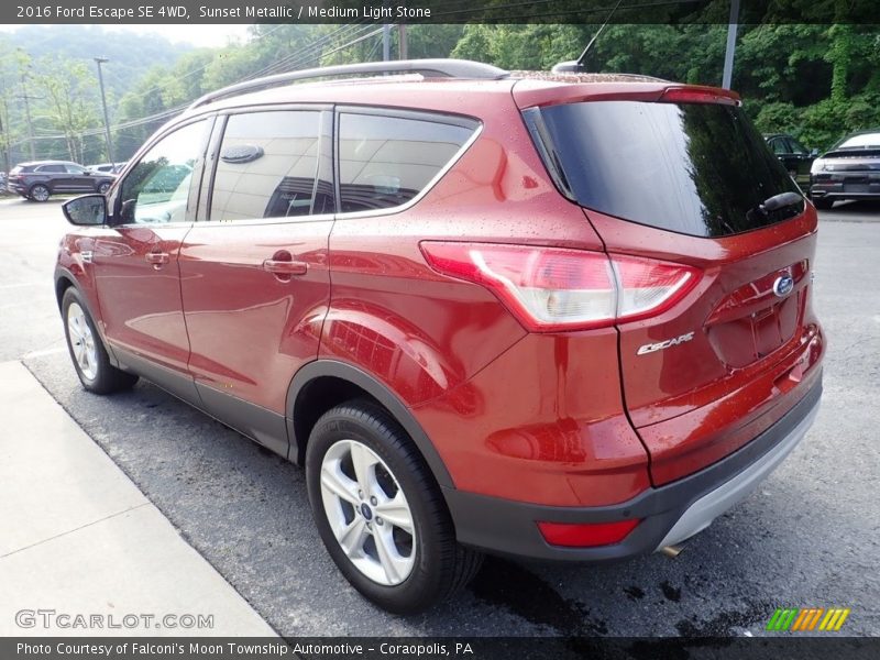 Sunset Metallic / Medium Light Stone 2016 Ford Escape SE 4WD