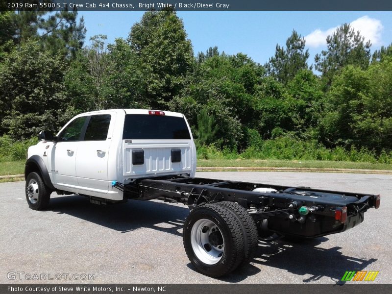 Bright White / Black/Diesel Gray 2019 Ram 5500 SLT Crew Cab 4x4 Chassis