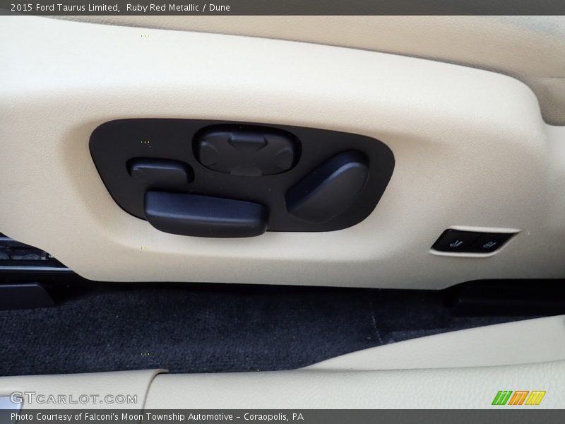 Ruby Red Metallic / Dune 2015 Ford Taurus Limited