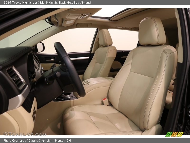 Midnight Black Metallic / Almond 2016 Toyota Highlander XLE