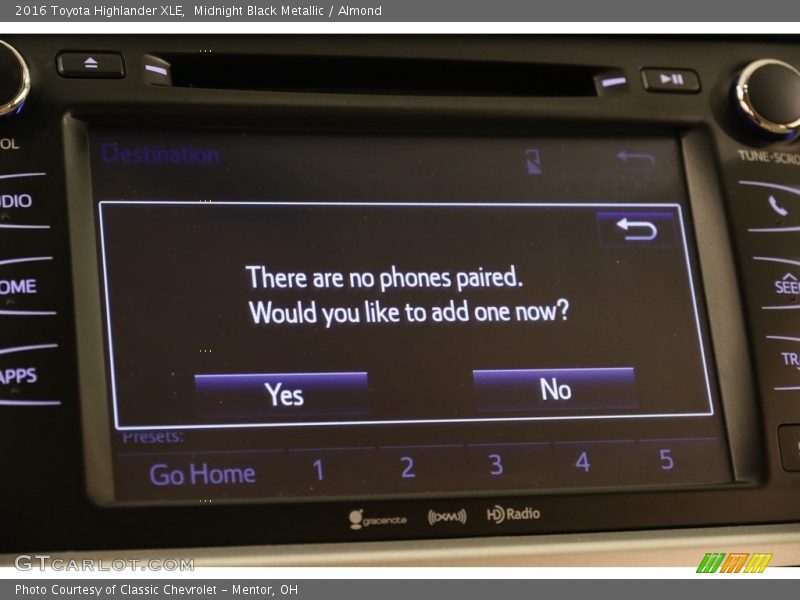 Midnight Black Metallic / Almond 2016 Toyota Highlander XLE