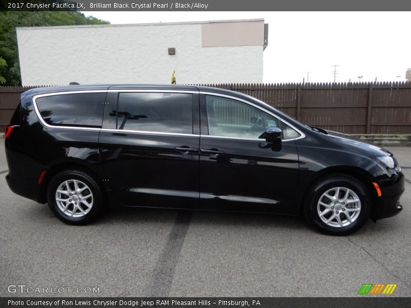 Brilliant Black Crystal Pearl / Black/Alloy 2017 Chrysler Pacifica LX