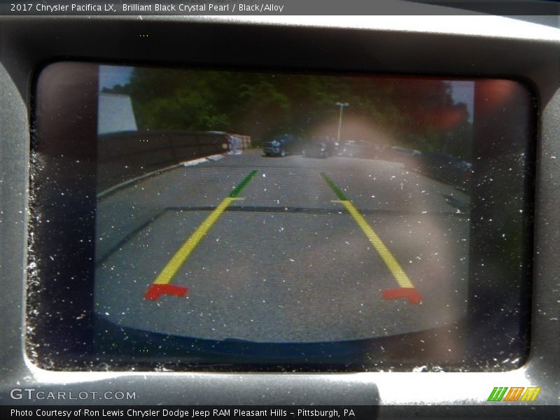 Brilliant Black Crystal Pearl / Black/Alloy 2017 Chrysler Pacifica LX