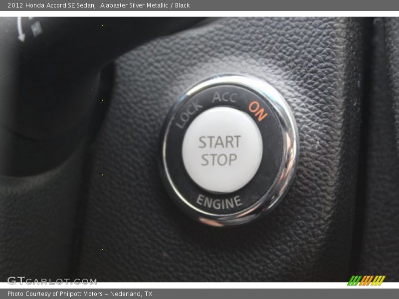 Alabaster Silver Metallic / Black 2012 Honda Accord SE Sedan