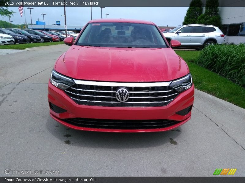 Tornado Red / Titan Black 2019 Volkswagen Jetta S