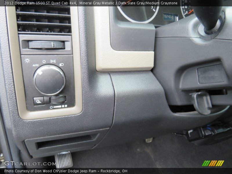 Mineral Gray Metallic / Dark Slate Gray/Medium Graystone 2012 Dodge Ram 1500 ST Quad Cab 4x4