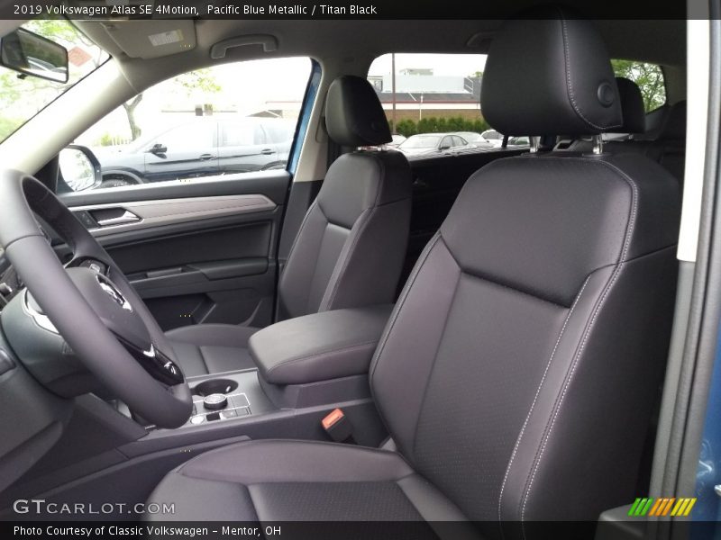  2019 Atlas SE 4Motion Titan Black Interior