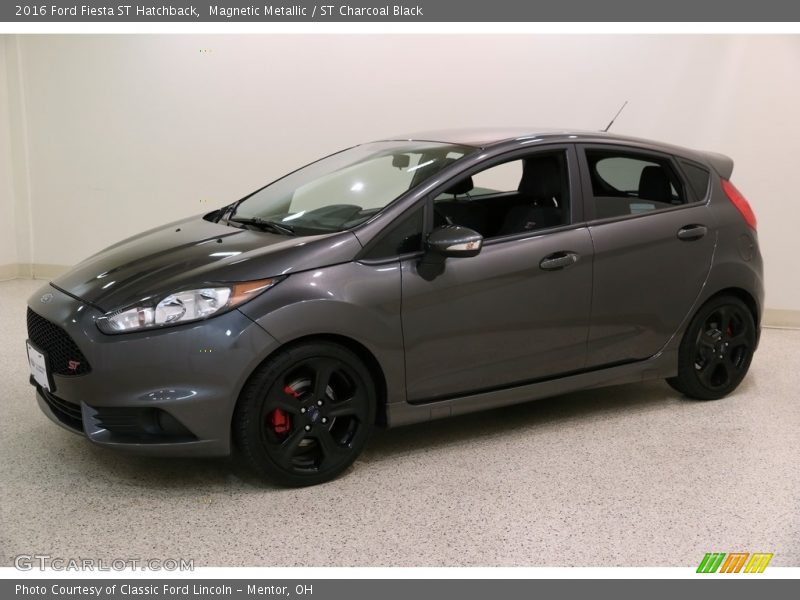 Magnetic Metallic / ST Charcoal Black 2016 Ford Fiesta ST Hatchback