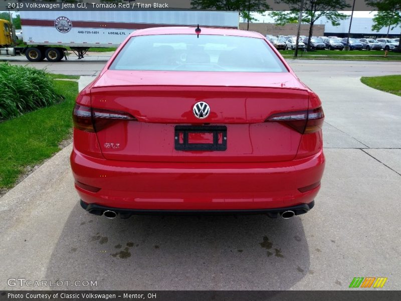 Tornado Red / Titan Black 2019 Volkswagen Jetta GLI