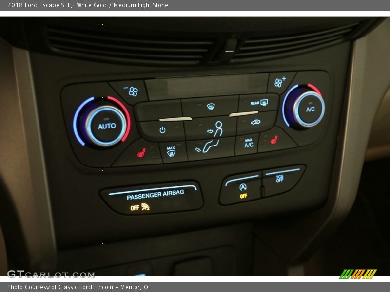 White Gold / Medium Light Stone 2018 Ford Escape SEL