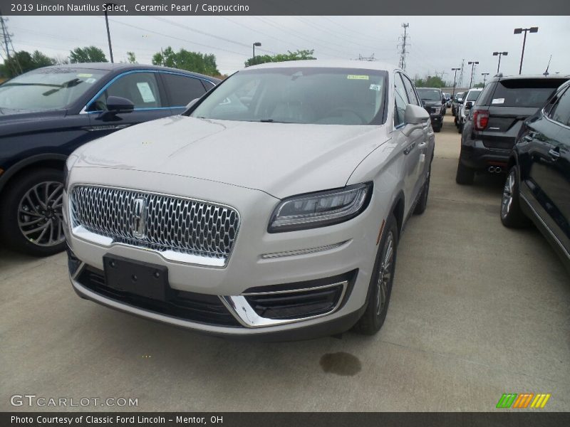 Ceramic Pearl / Cappuccino 2019 Lincoln Nautilus Select