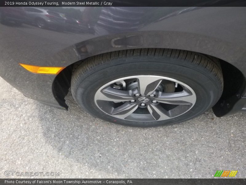 Modern Steel Metallic / Gray 2019 Honda Odyssey Touring