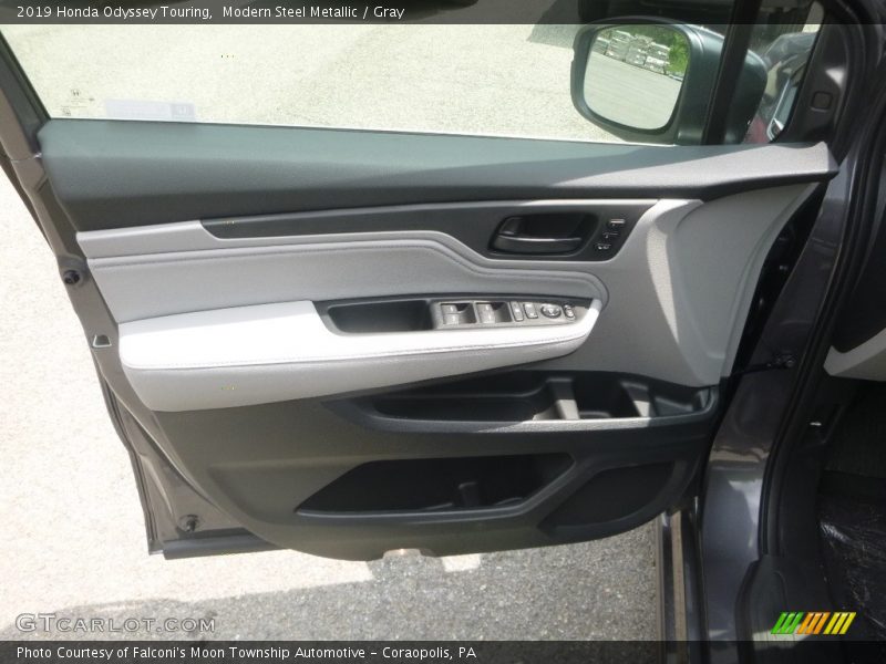 Modern Steel Metallic / Gray 2019 Honda Odyssey Touring