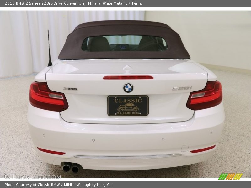 Mineral White Metallic / Terra 2016 BMW 2 Series 228i xDrive Convertible