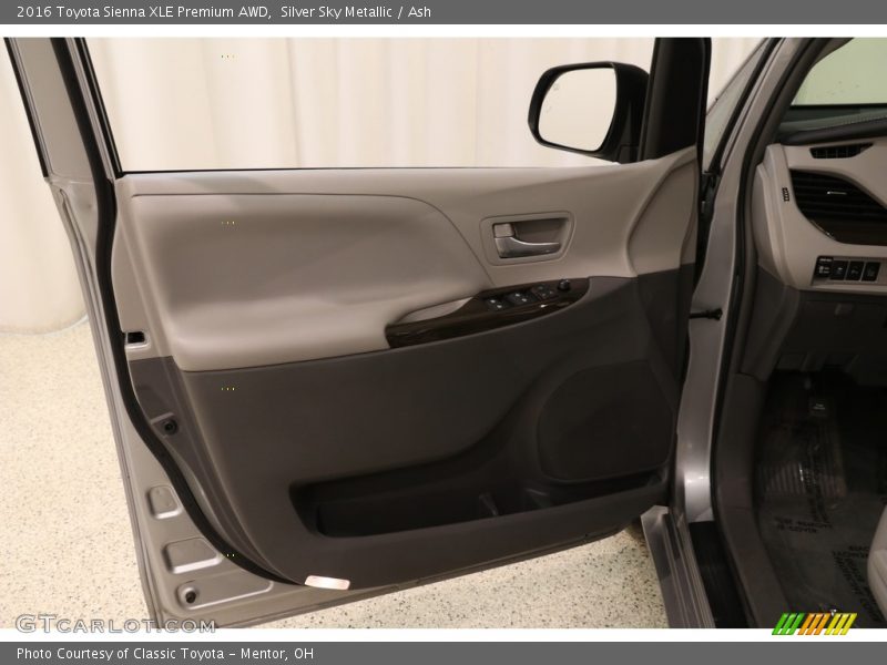 Silver Sky Metallic / Ash 2016 Toyota Sienna XLE Premium AWD