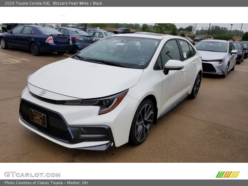 Blizzard Pearl White / Black 2020 Toyota Corolla XSE