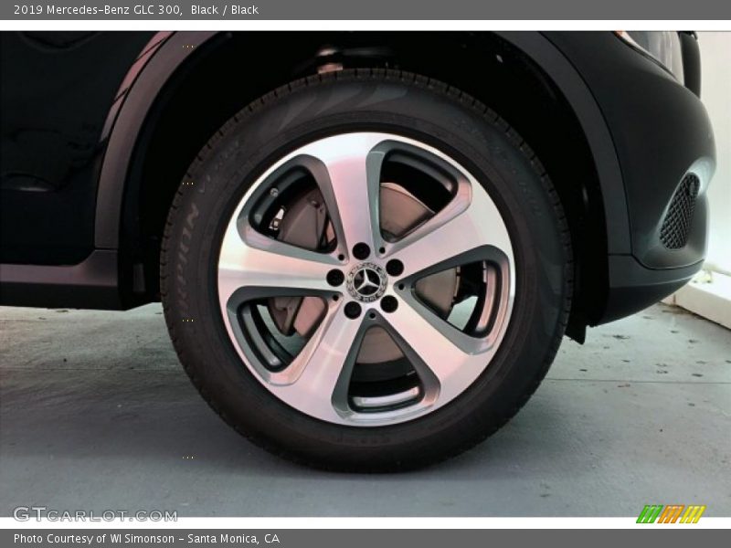 Black / Black 2019 Mercedes-Benz GLC 300