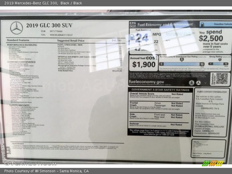 Black / Black 2019 Mercedes-Benz GLC 300