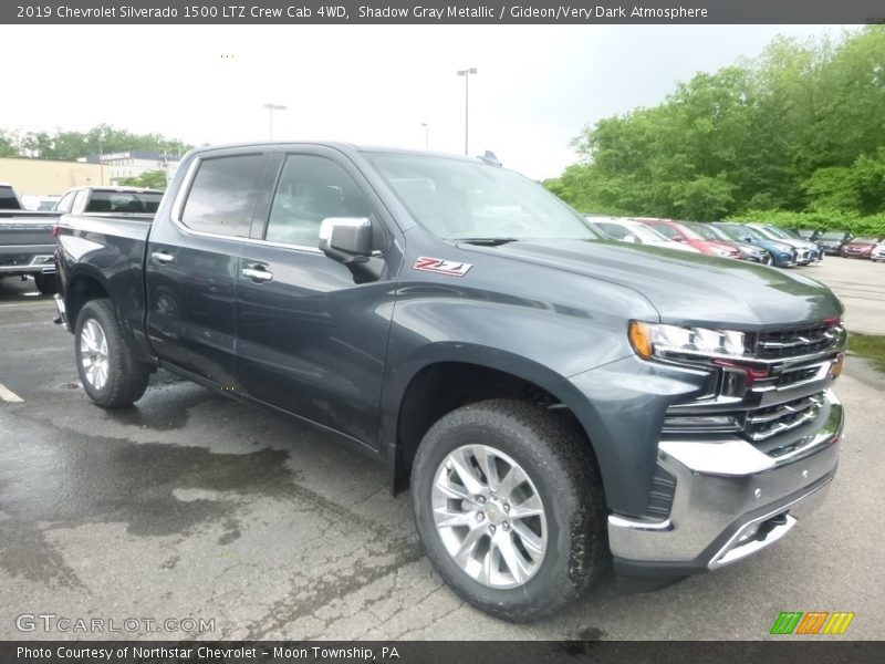 Front 3/4 View of 2019 Silverado 1500 LTZ Crew Cab 4WD