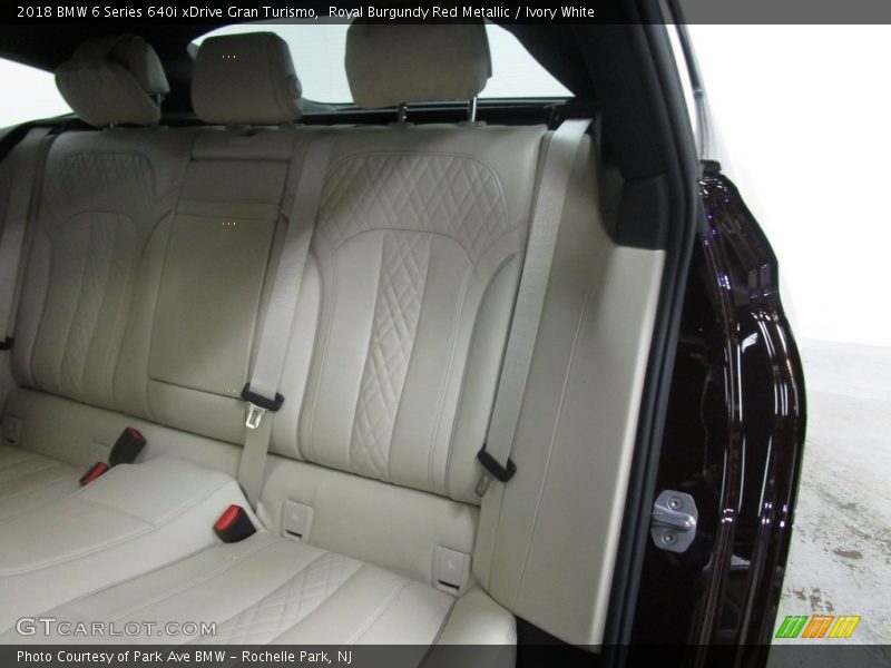 Royal Burgundy Red Metallic / Ivory White 2018 BMW 6 Series 640i xDrive Gran Turismo