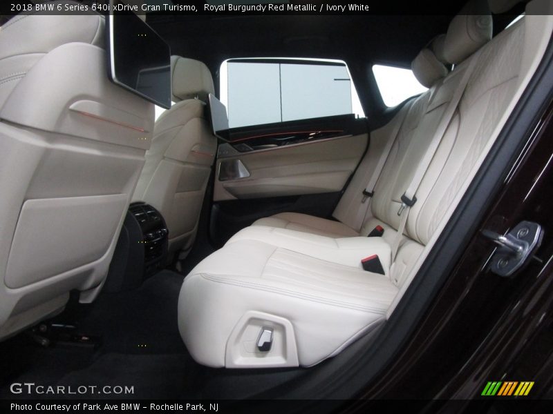 Royal Burgundy Red Metallic / Ivory White 2018 BMW 6 Series 640i xDrive Gran Turismo