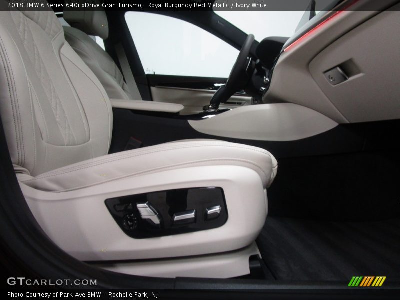 Royal Burgundy Red Metallic / Ivory White 2018 BMW 6 Series 640i xDrive Gran Turismo