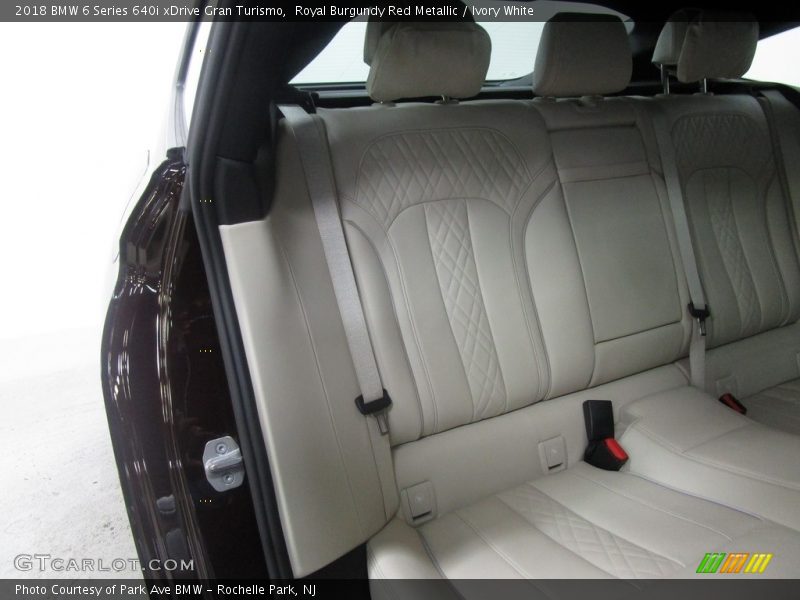 Royal Burgundy Red Metallic / Ivory White 2018 BMW 6 Series 640i xDrive Gran Turismo