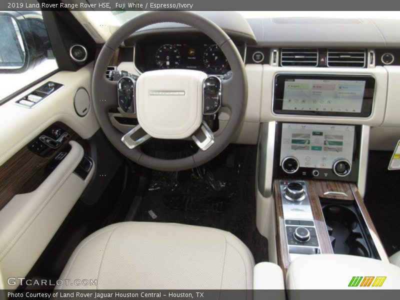 Fuji White / Espresso/Ivory 2019 Land Rover Range Rover HSE